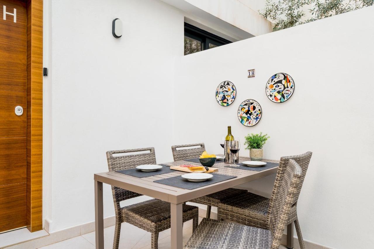 Apartamento Deluxe Con Piscina, Terraza & Parking Малага Екстериор снимка