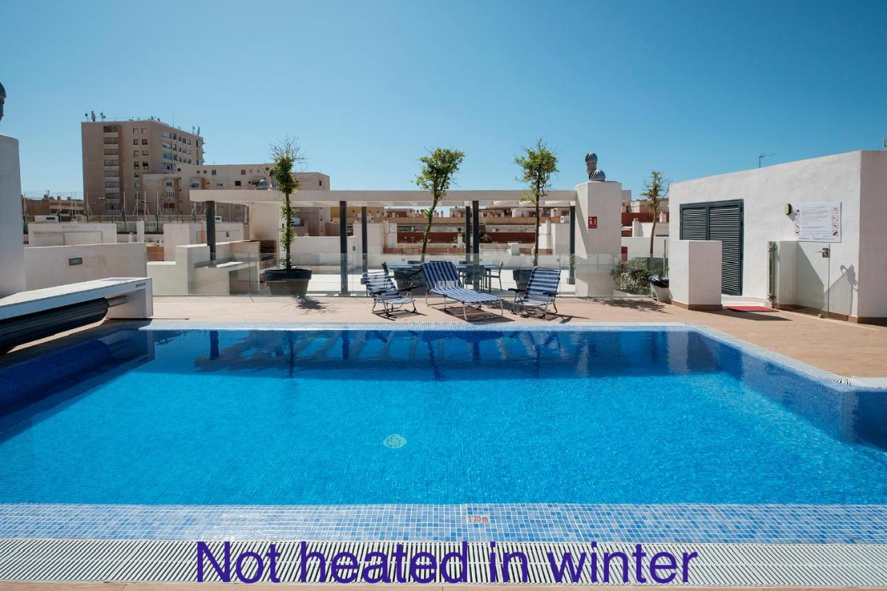 Apartamento Deluxe Con Piscina, Terraza & Parking Малага Екстериор снимка